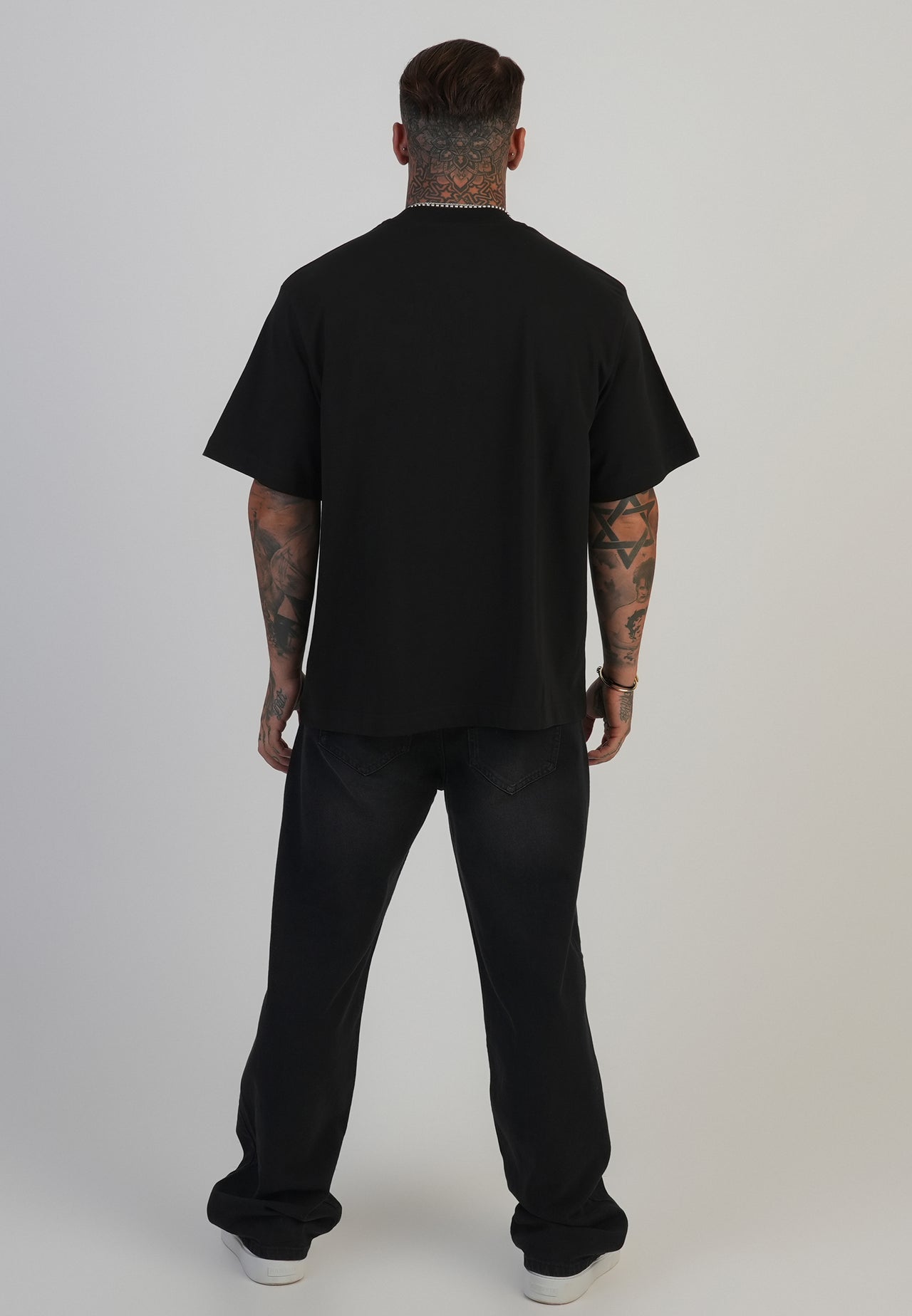 Black Logo T-Shirt (4)