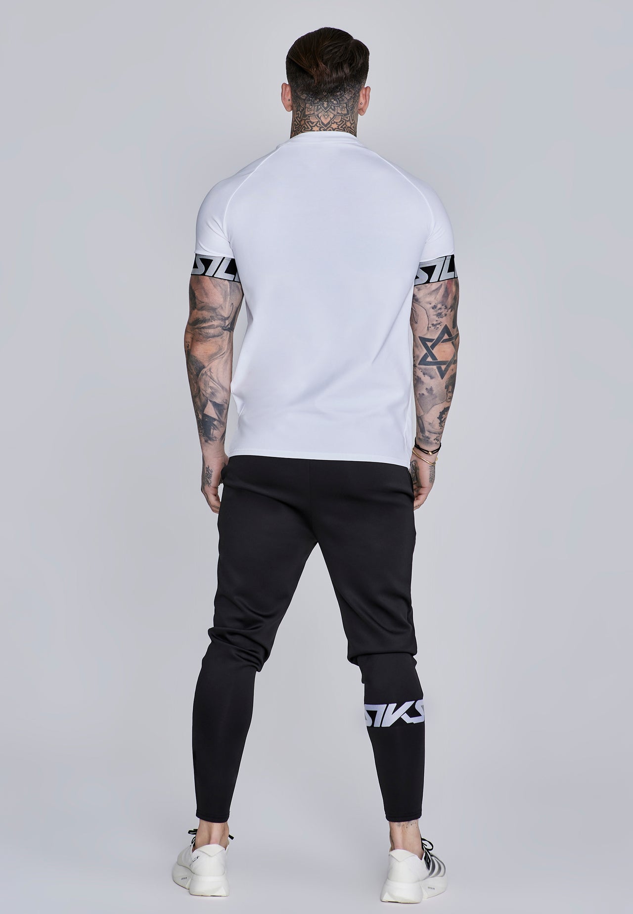 Black Muscle Fit Joggers (4)