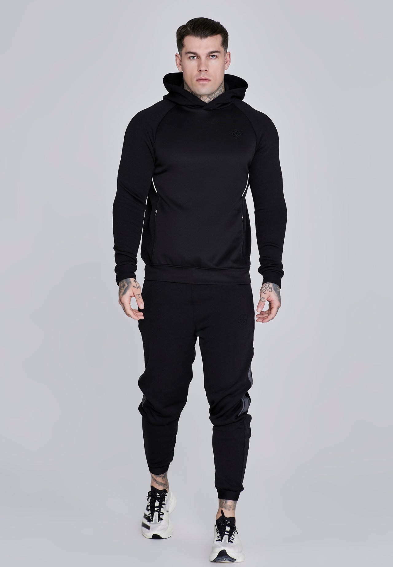 Black Muscle Fit Hoodie (2)