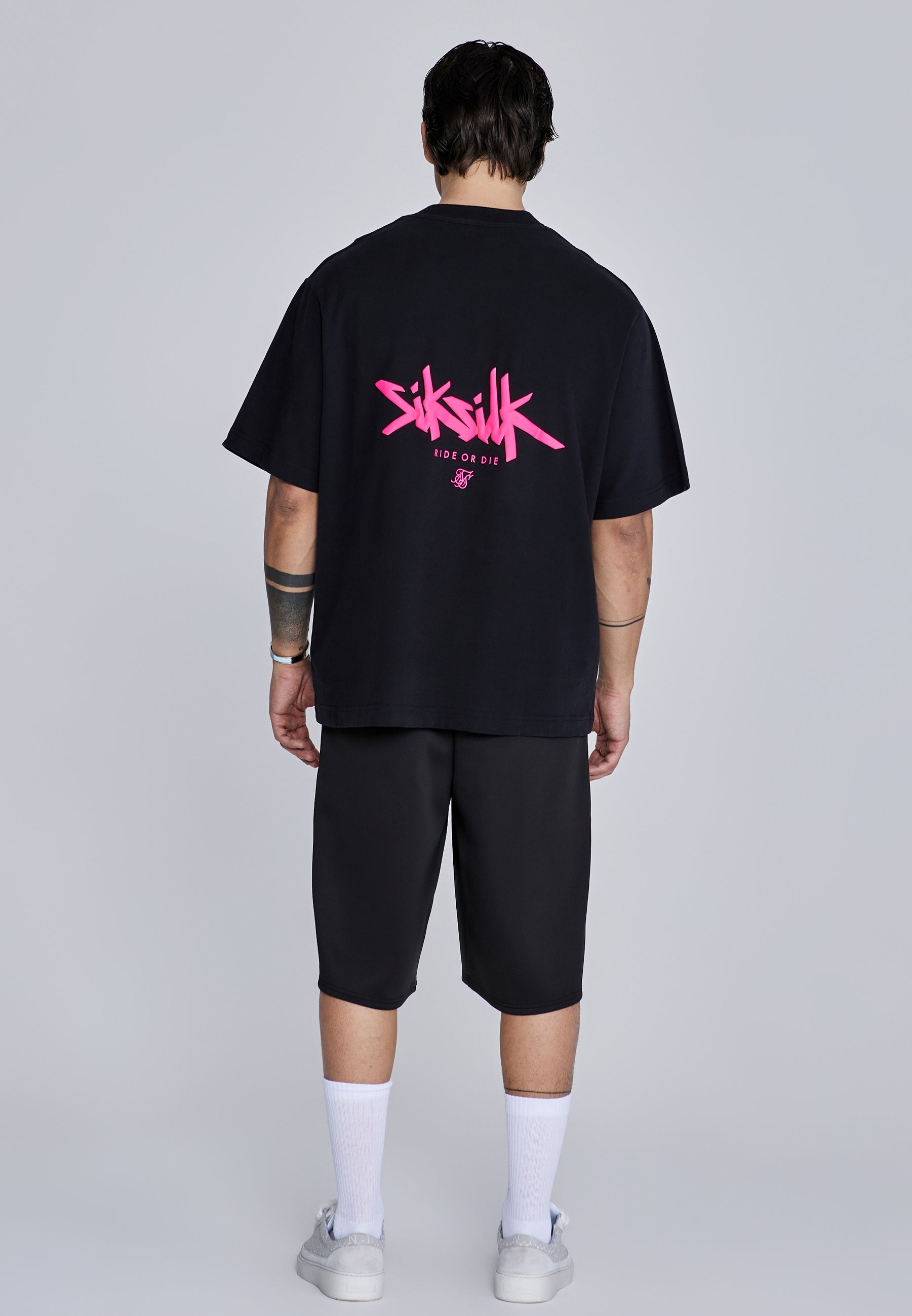 SikSilk Mens T-Shirt Black,Pink | SikSilk UK