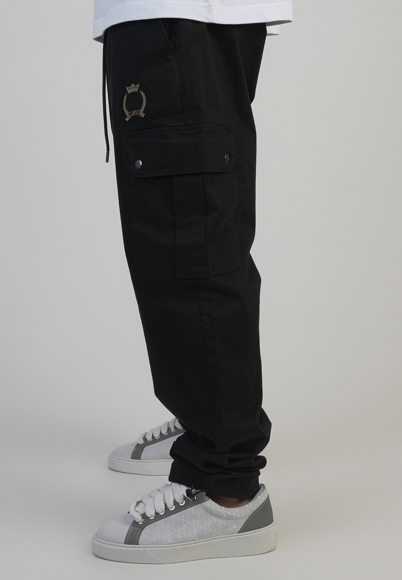 Black Loose Fit Cargos (2)
