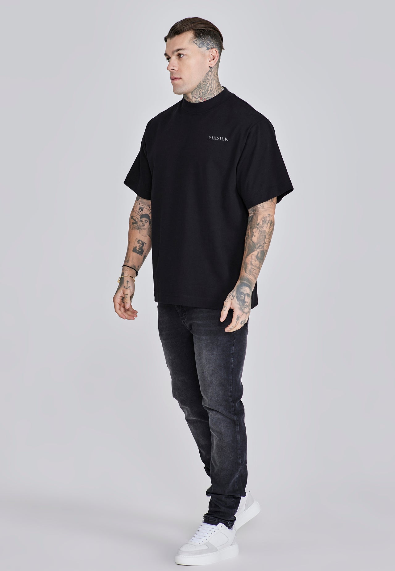 Graphic T-Shirt (3)