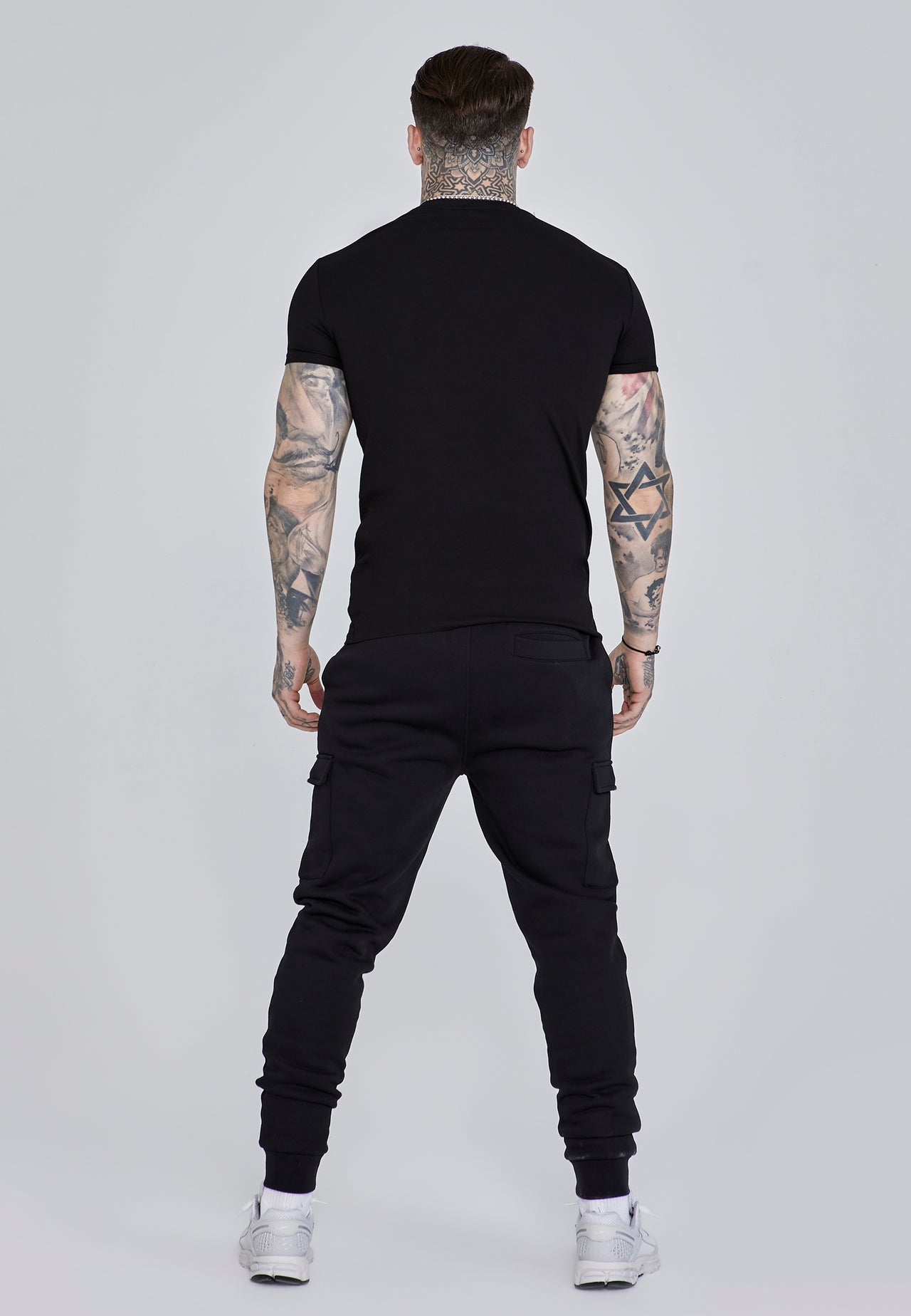 Muscle Fit T-Shirt (4)