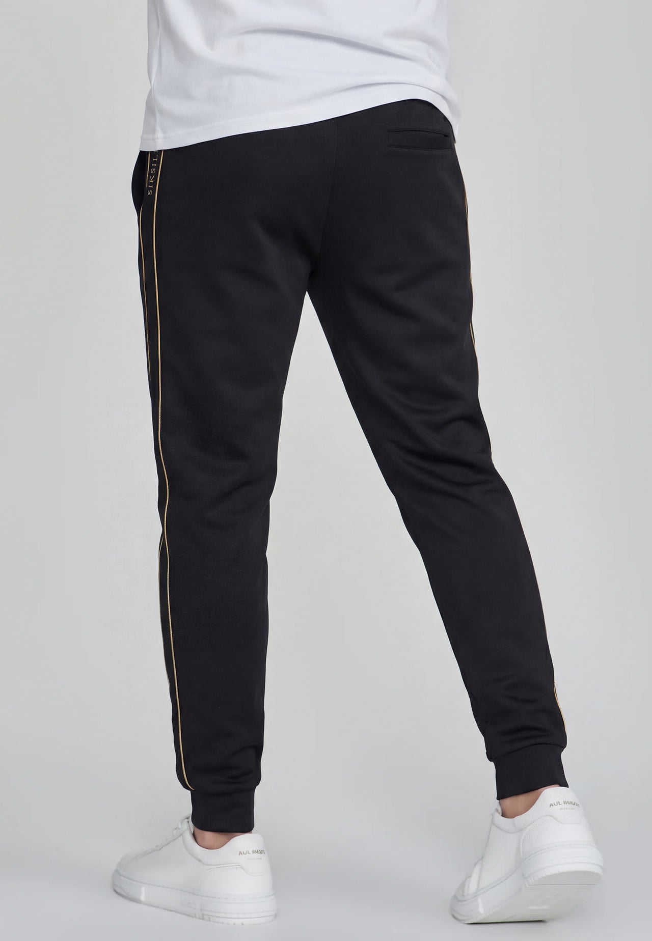 Black Tapered Joggers (3)