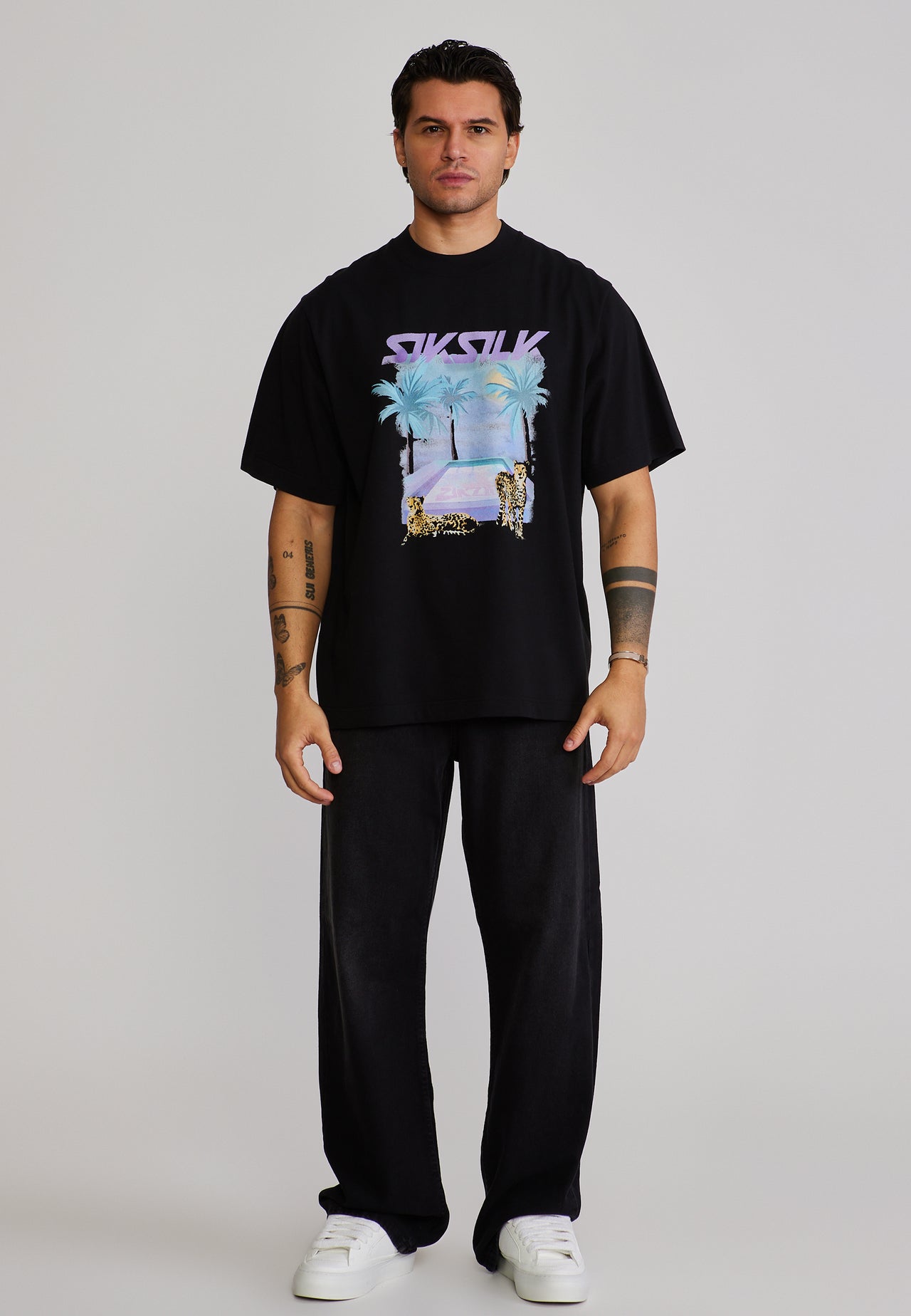 Black Graphic T-Shirt (3)