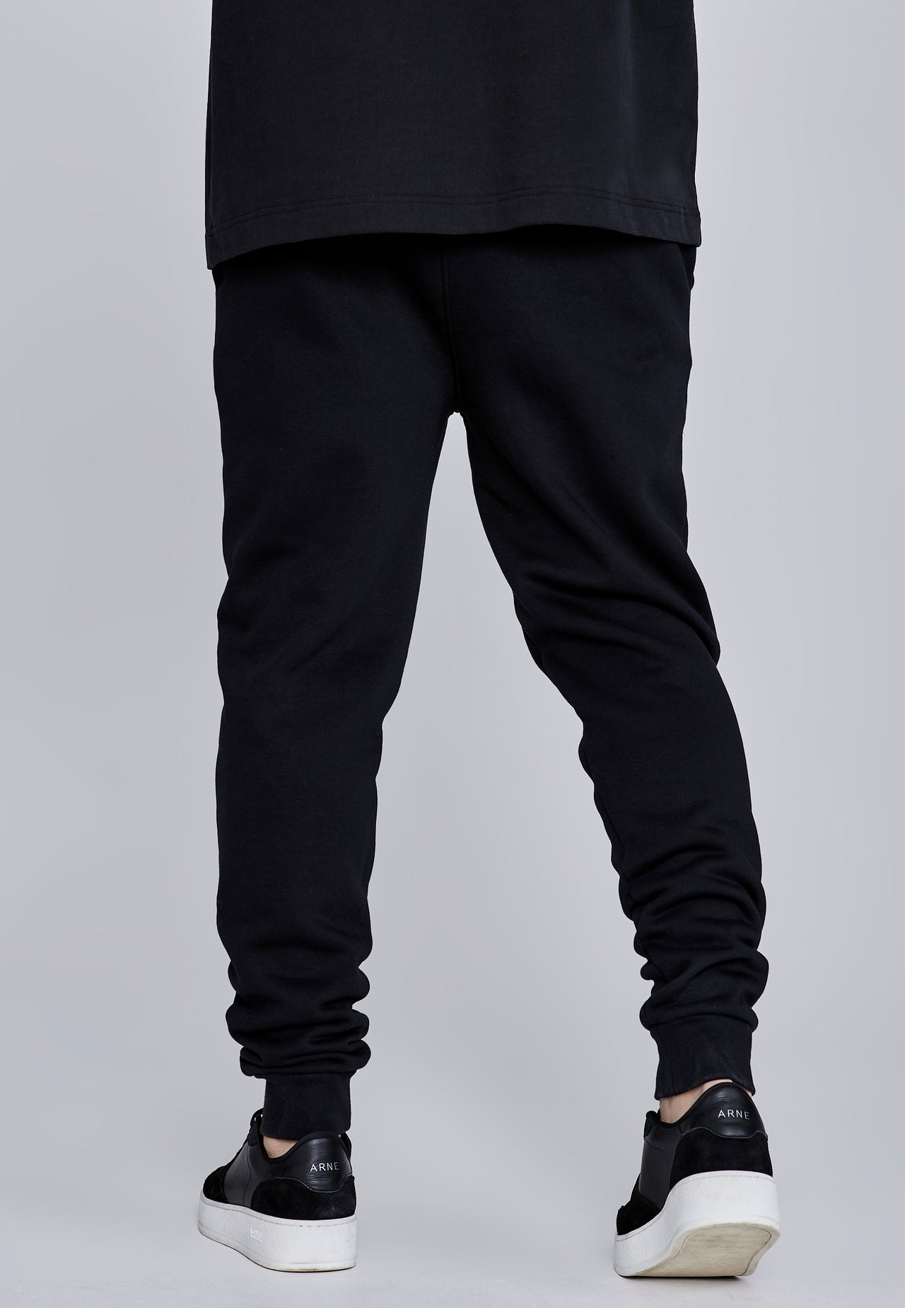 Black Essentials Joggers (2)