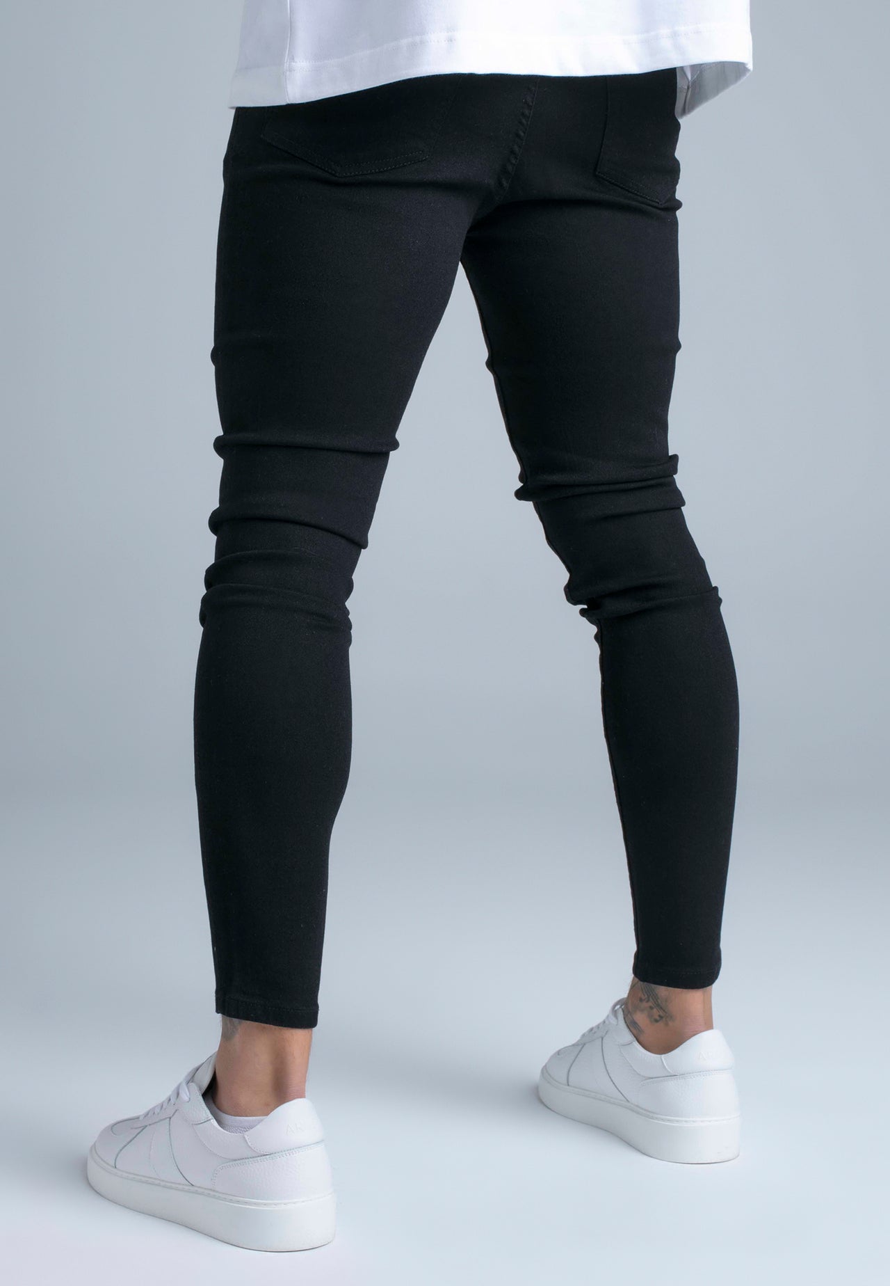 Black Skinny Jeans (4)