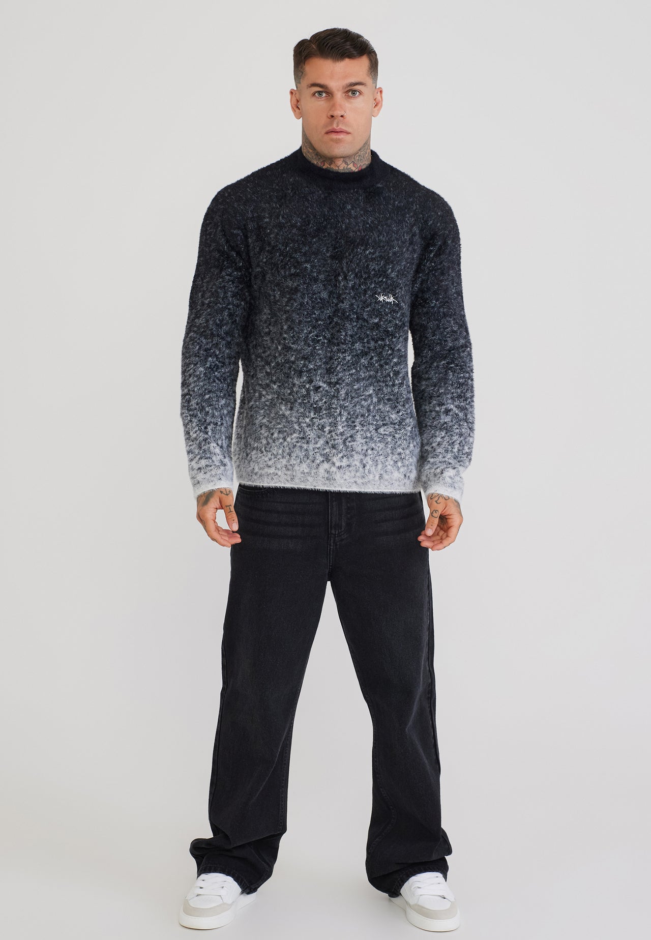 Black and White Knitted Fade Sweater (2)