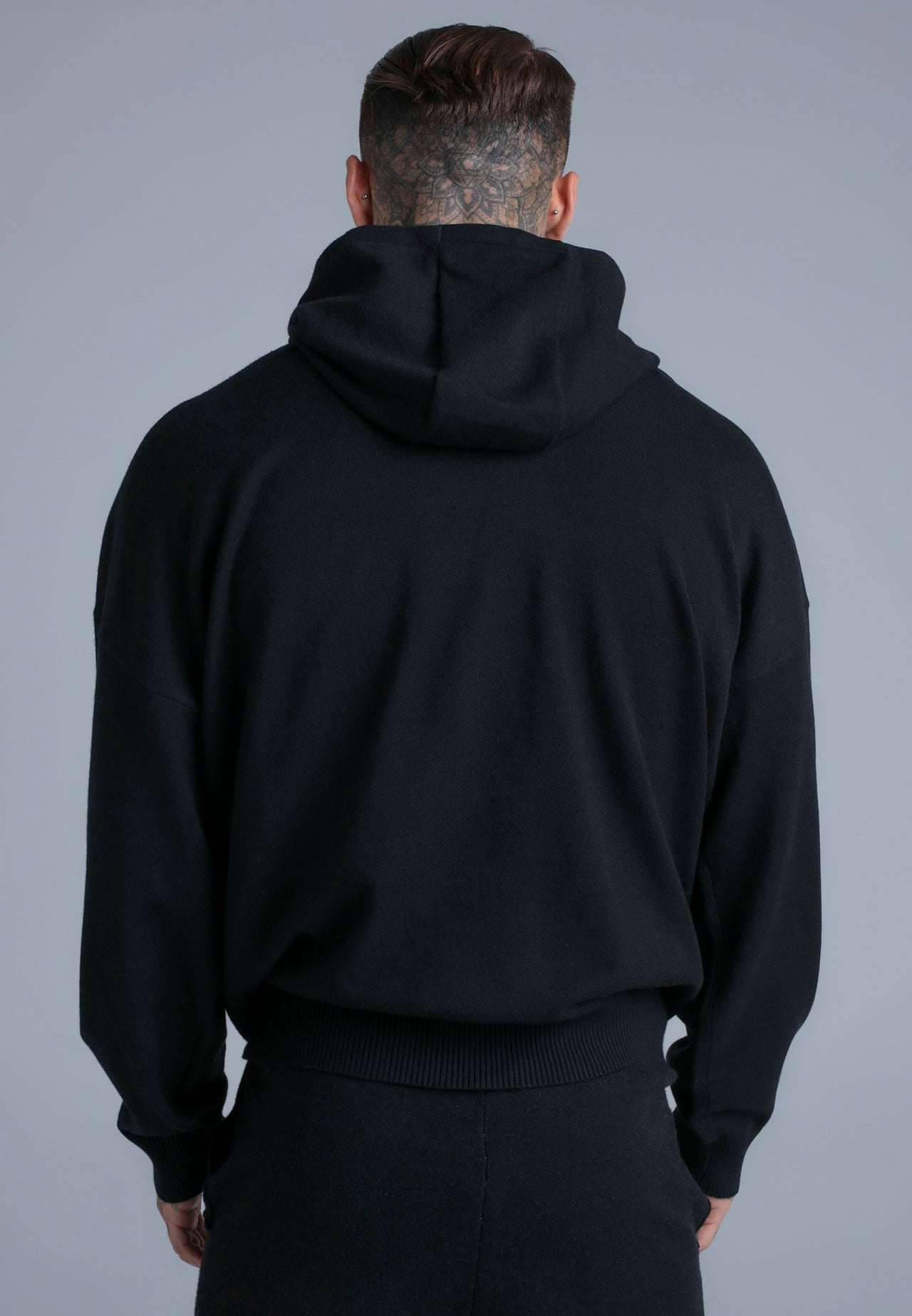 Black Knitted Hoodie (4)