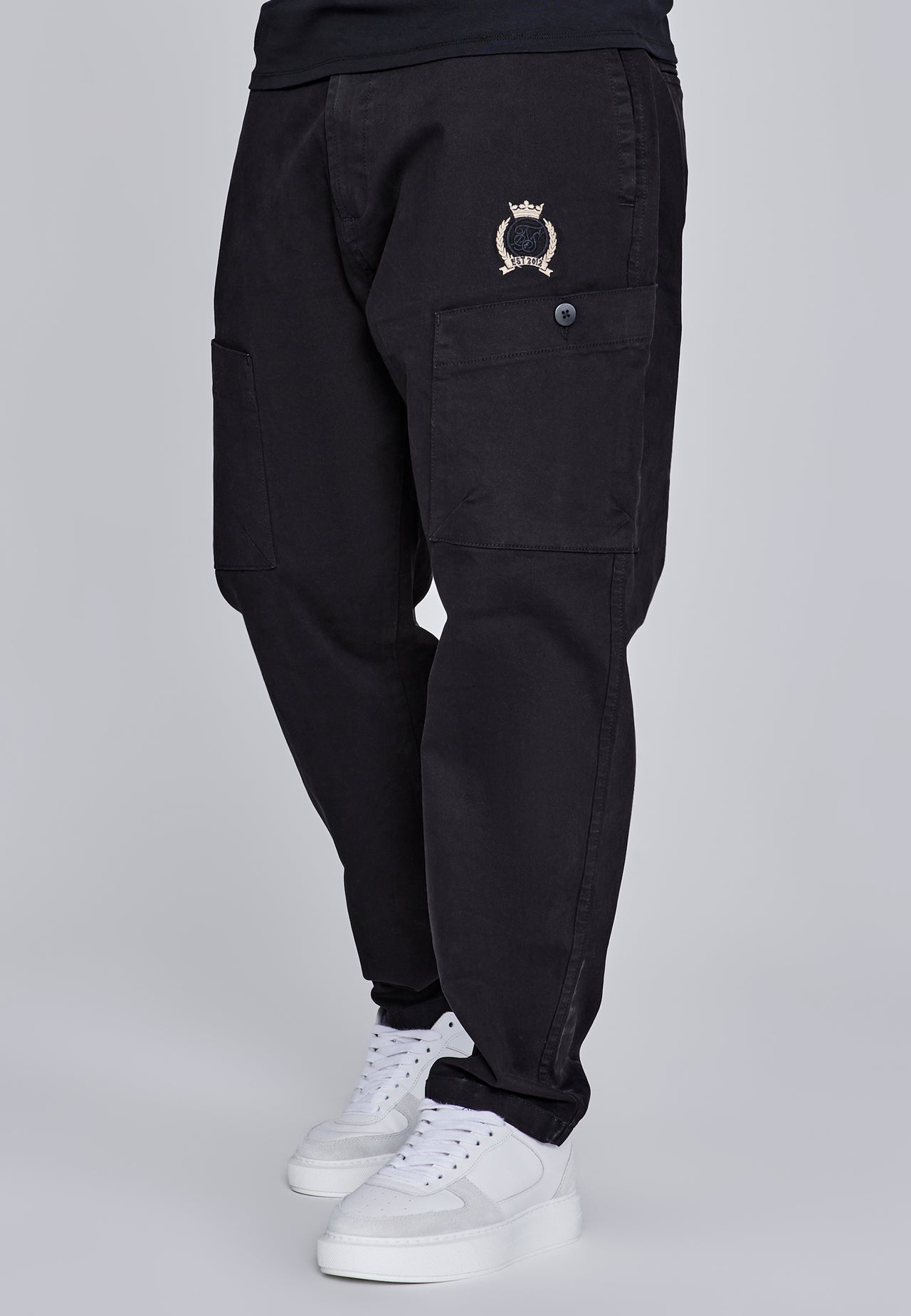 Black Smart Cargos