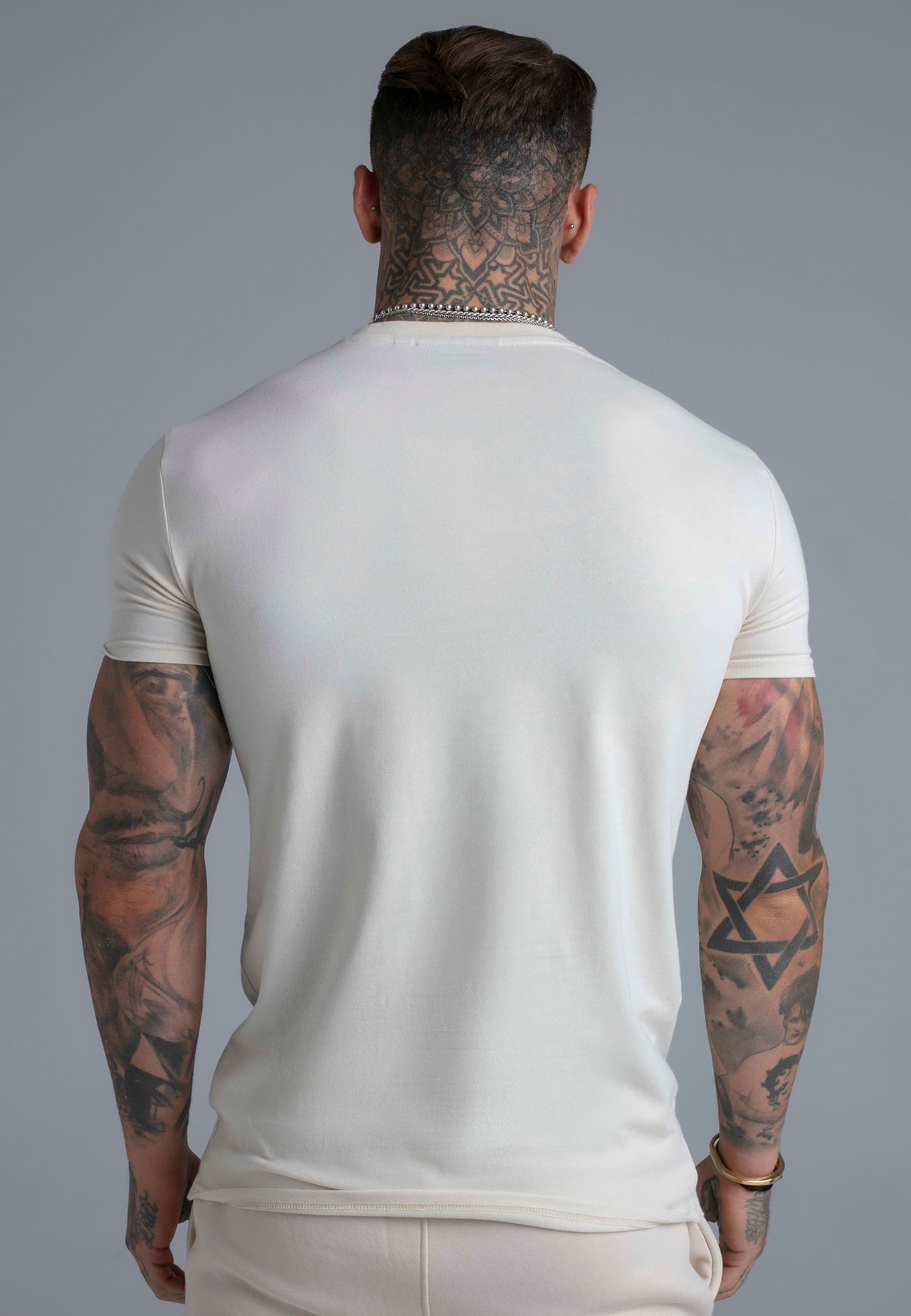 Ecru Essentials T-Shirt (3)