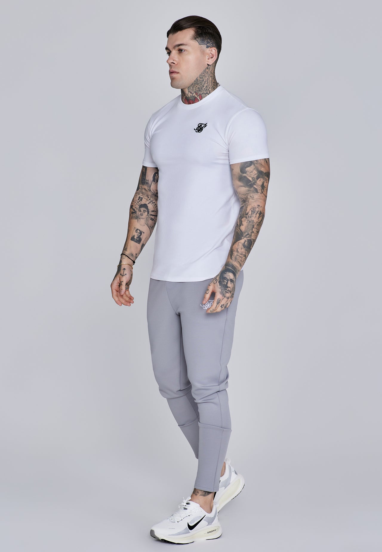 White Essentials T-Shirt (3)