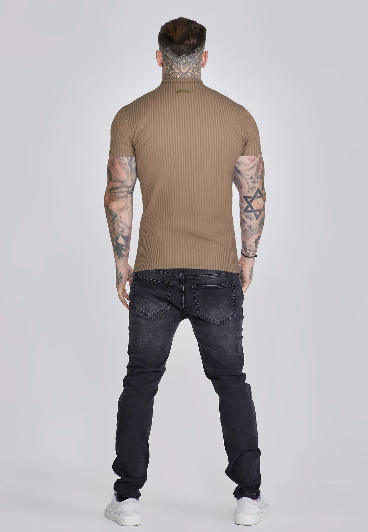 Brown Muscle Fit T-Shirt (4)