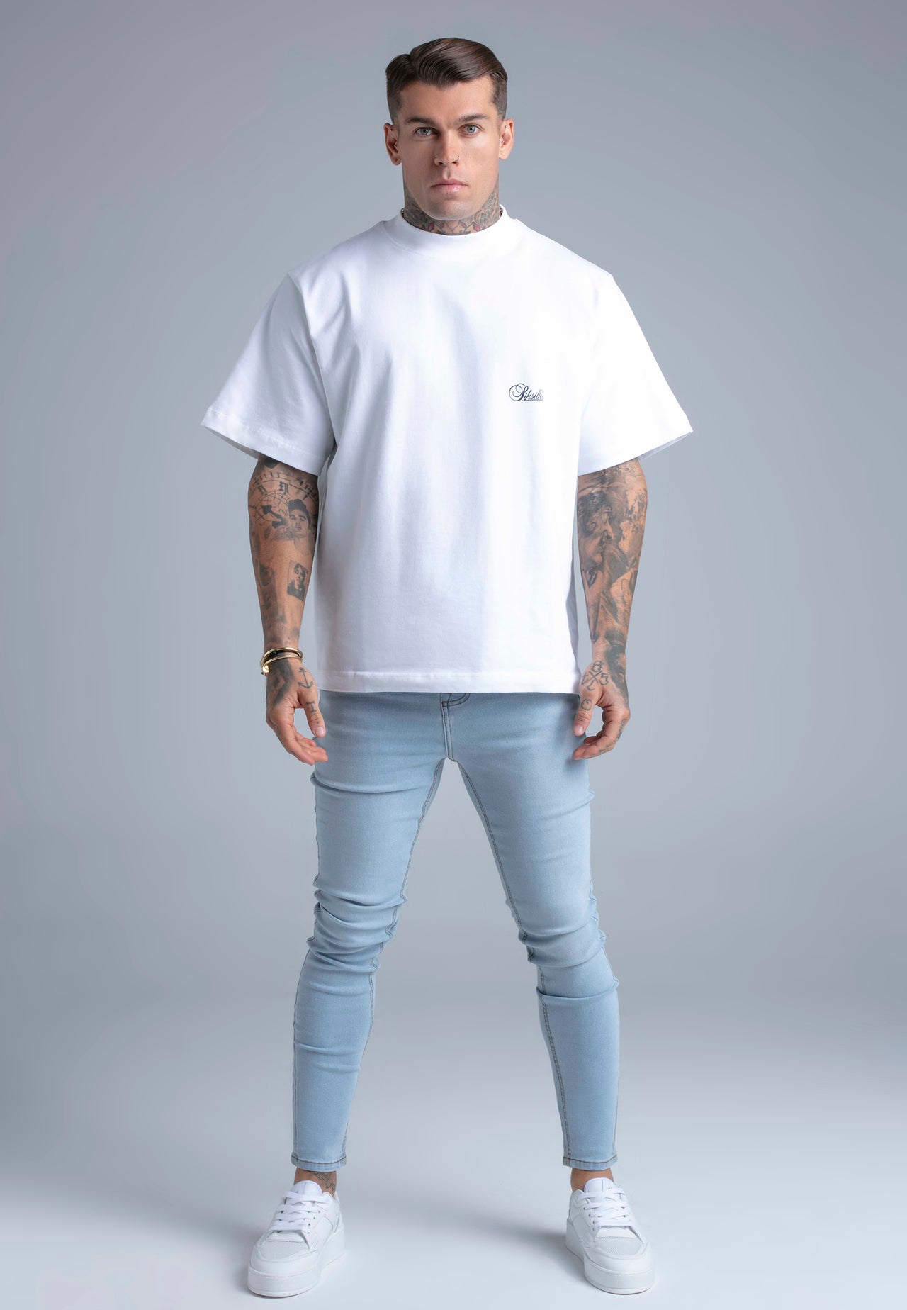 Light Blue Skinny Jeans (1)