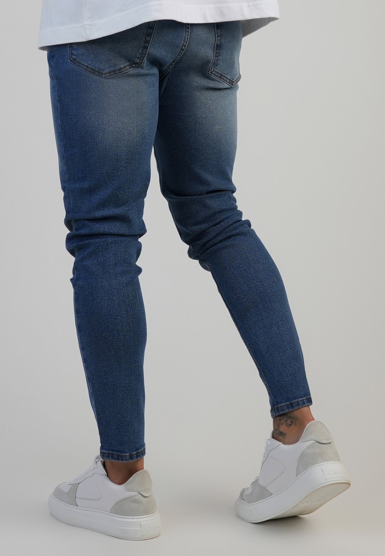 Blue Skinny Jeans (2)