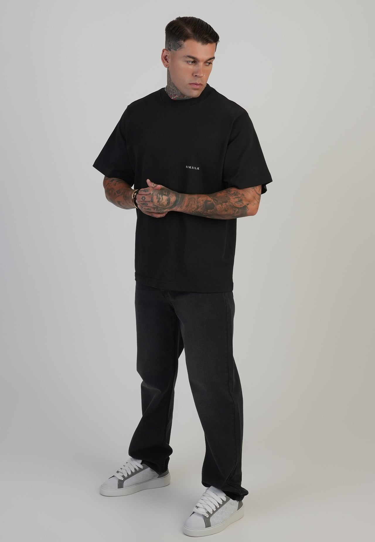 Washed Black Straight Fit Jeans (3)