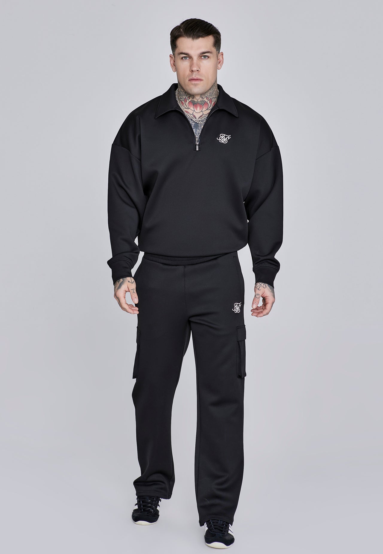 Black Essentials Zip Sweater (2)