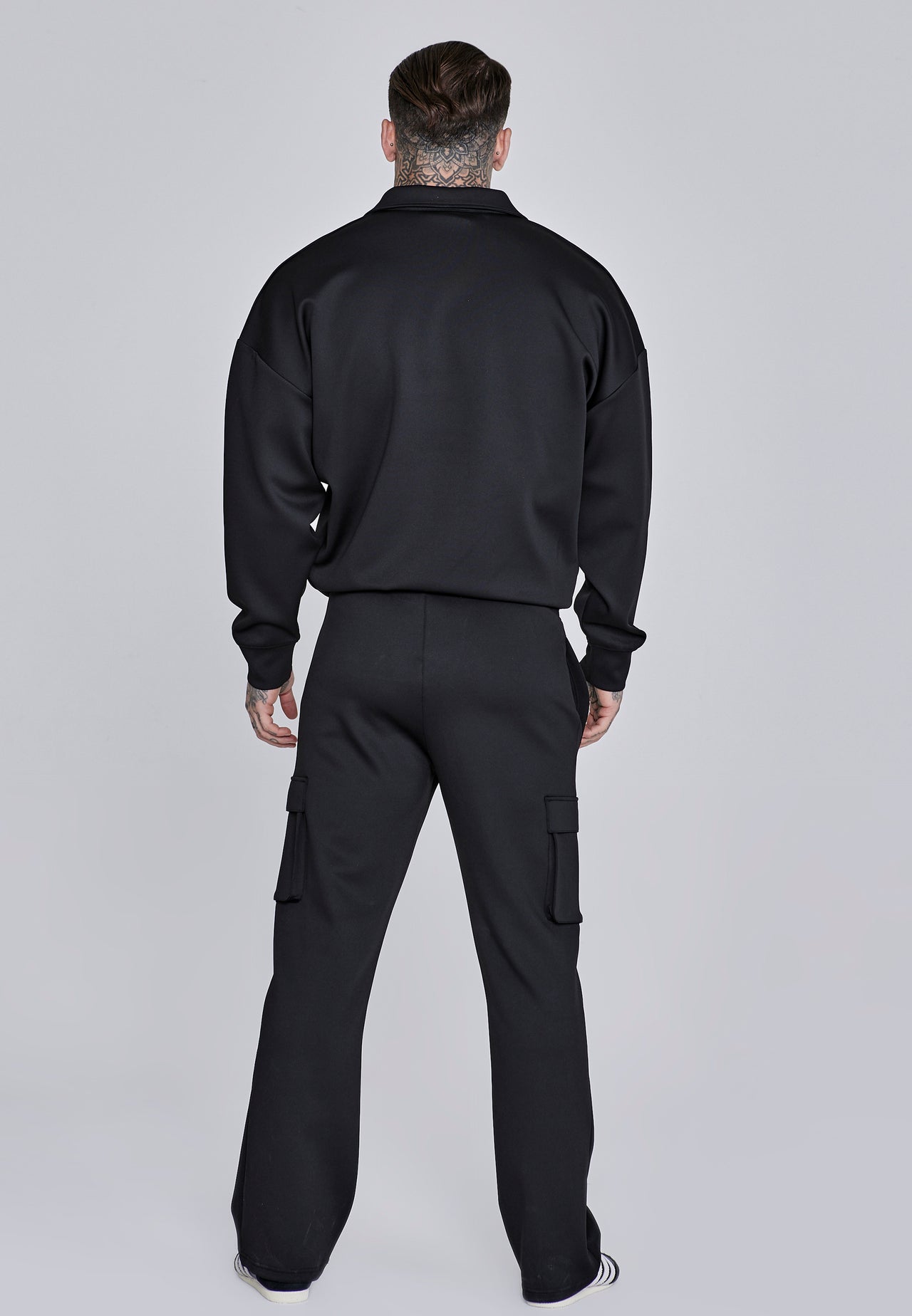 Black Essentials Zip Sweater (4)