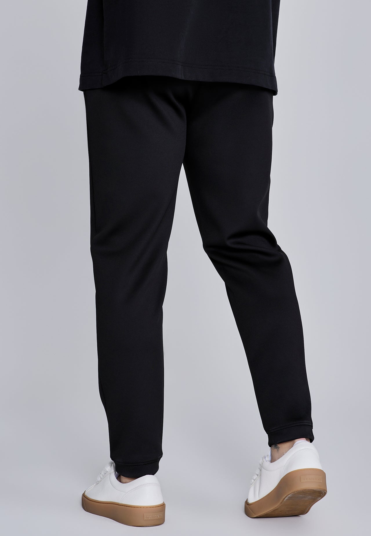 Black Essentials Pleated Pants (2)