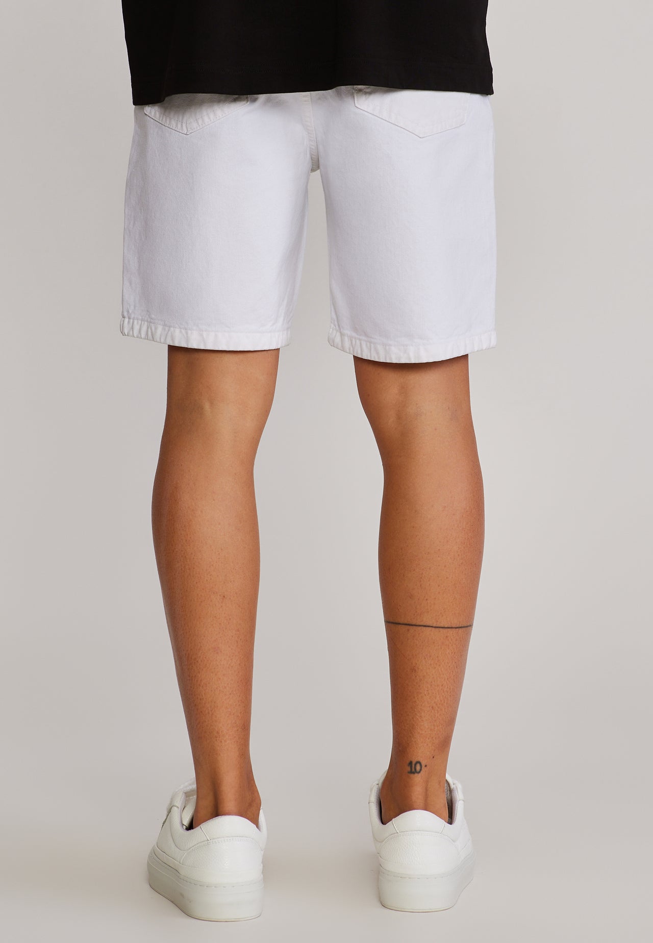 Washed Ecru Denim Shorts (4)