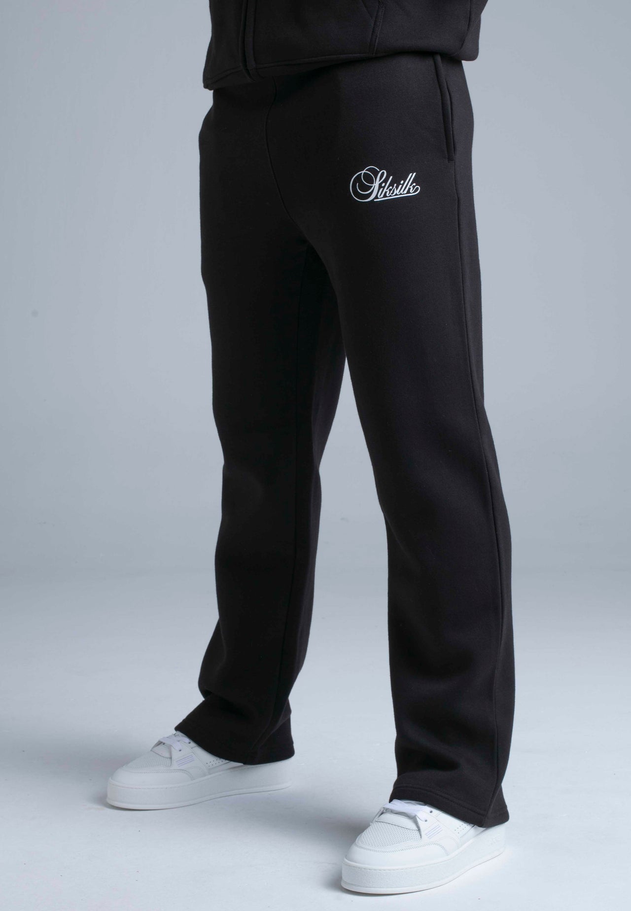 Black Hoodie and Joggers Set (2)