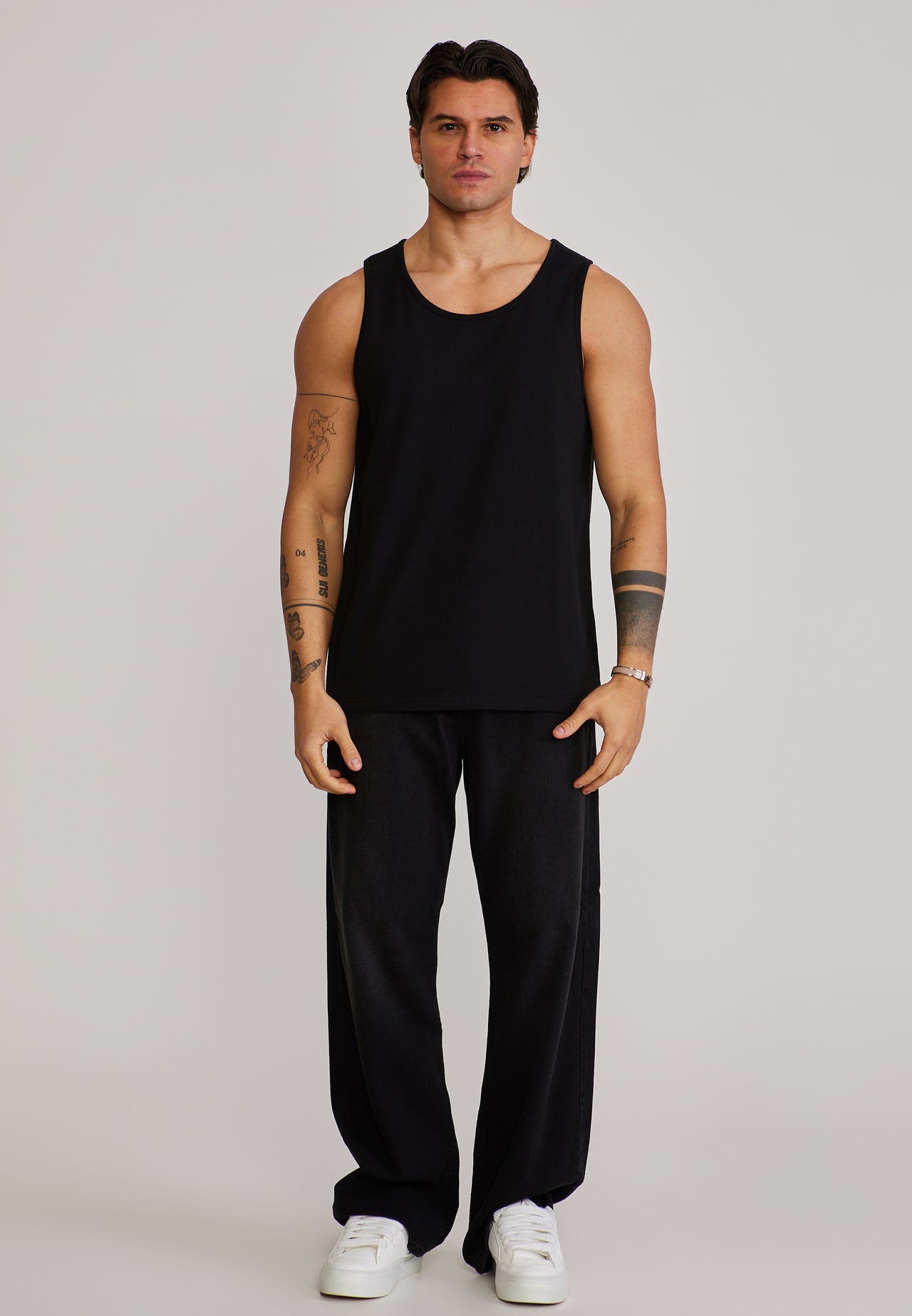 Black Loose Fit Vest (2)