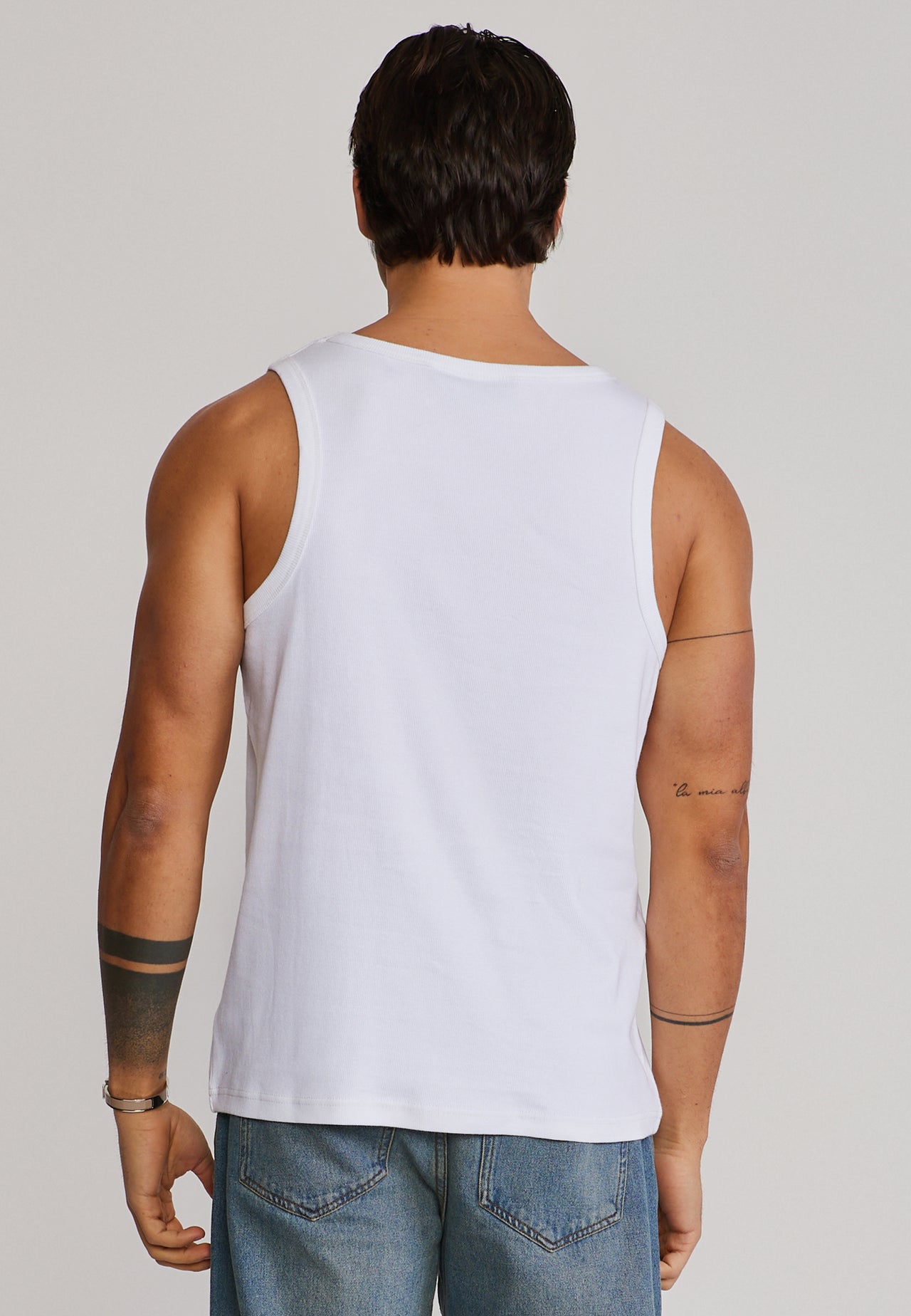 White Loose Fit Vest (4)