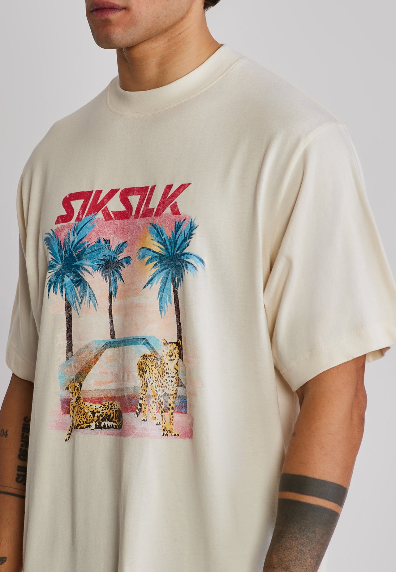 Ecru Graphic T-Shirt (1)