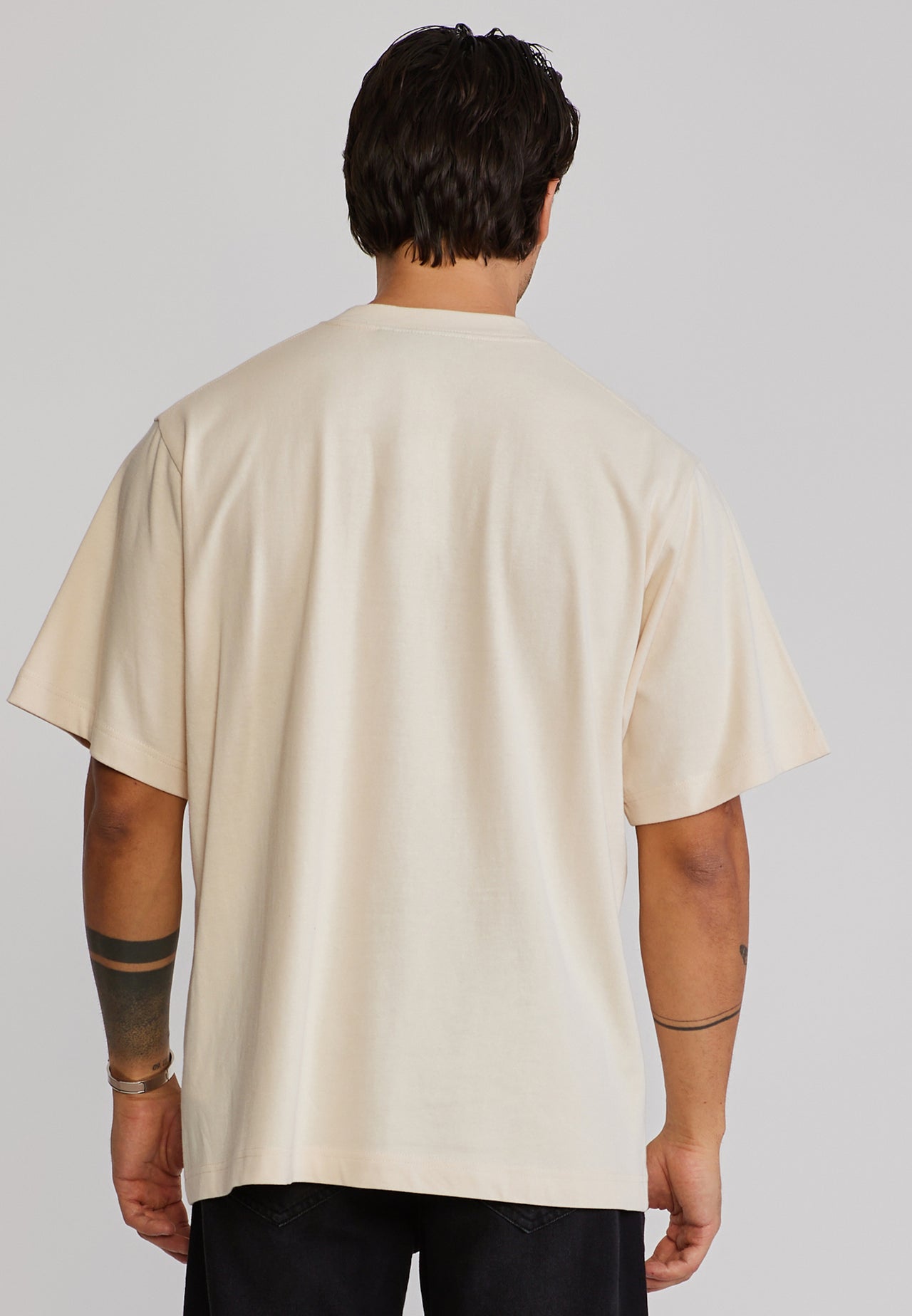 Ecru Graphic T-Shirt (4)