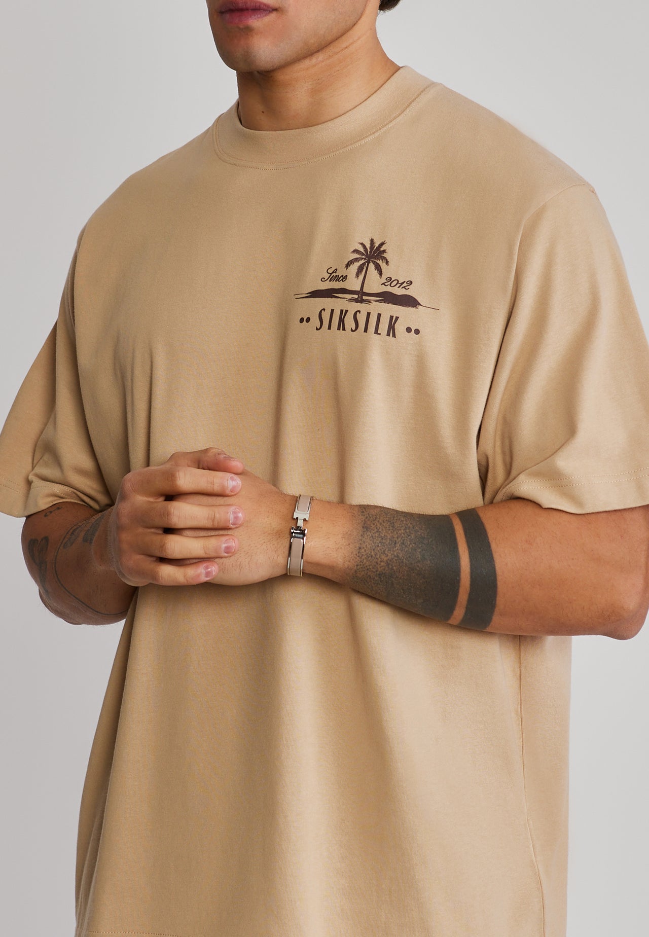 Beige Graphic T-Shirt (3)