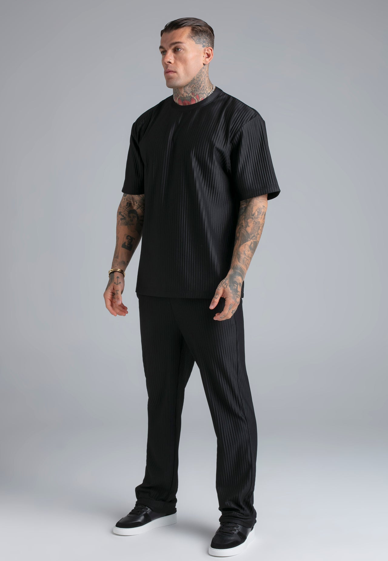 Black Plisse T-Shirt (3)