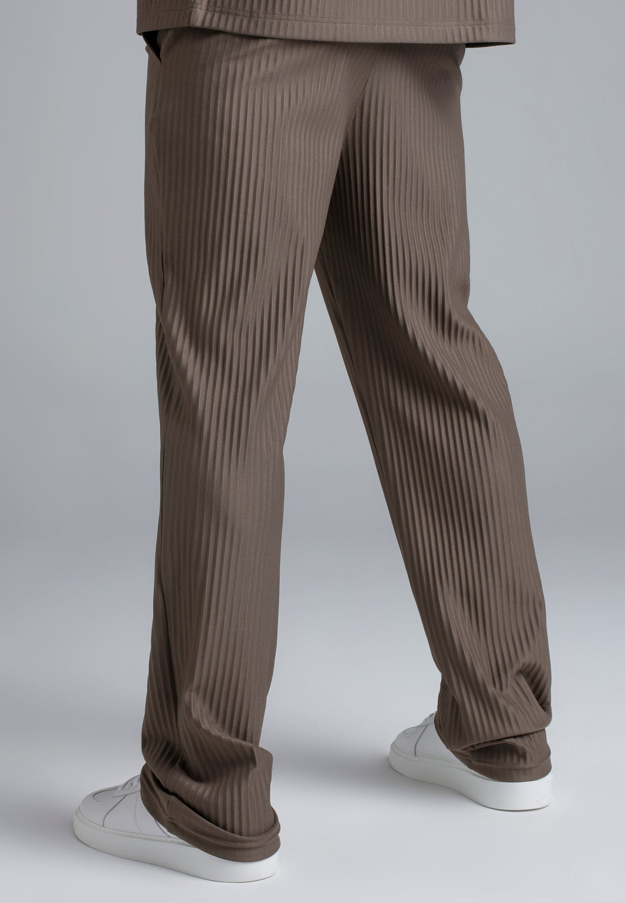 Brown Plisse Track Pants (4)
