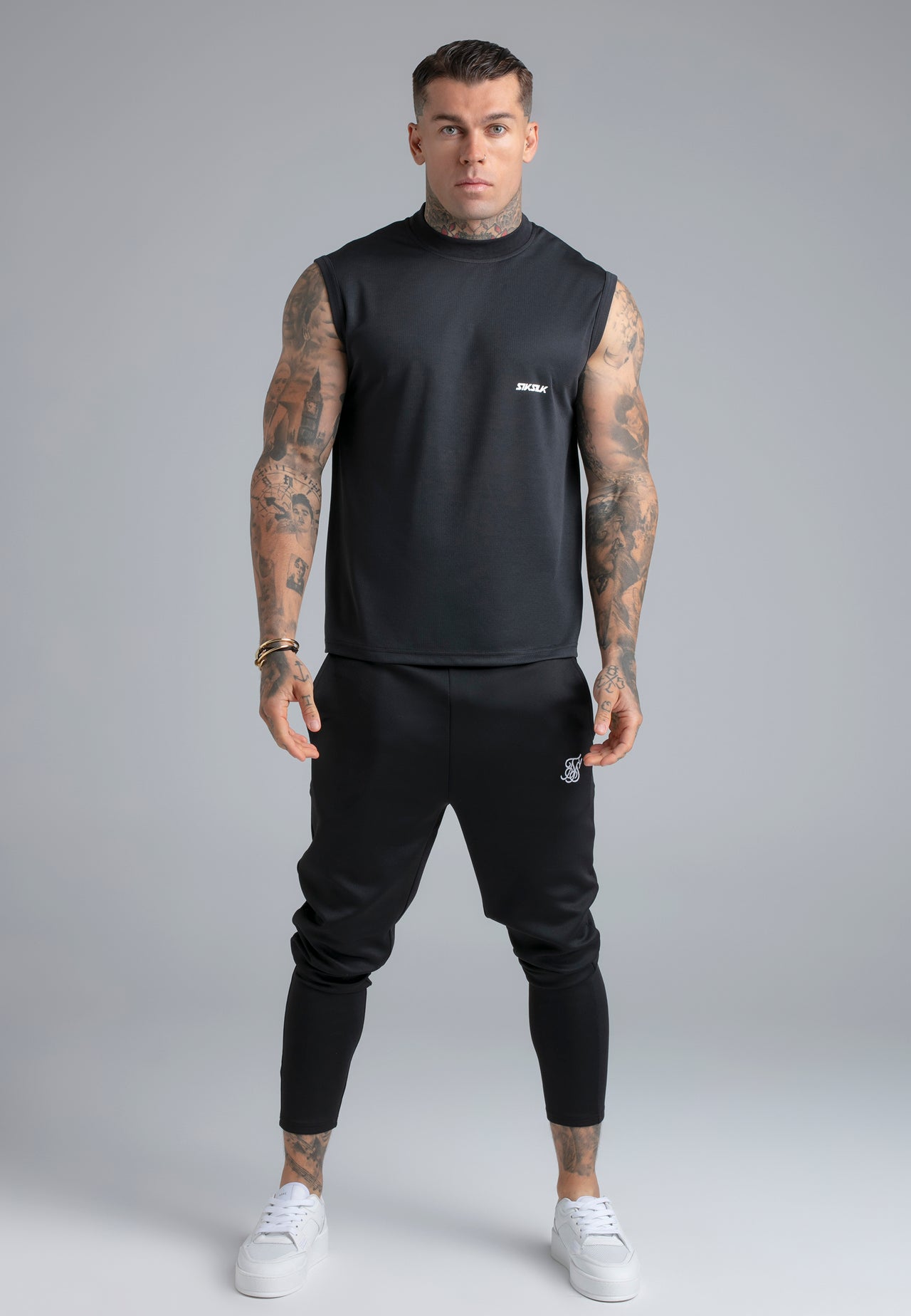 Black Sleeveless T-Shirt (2)
