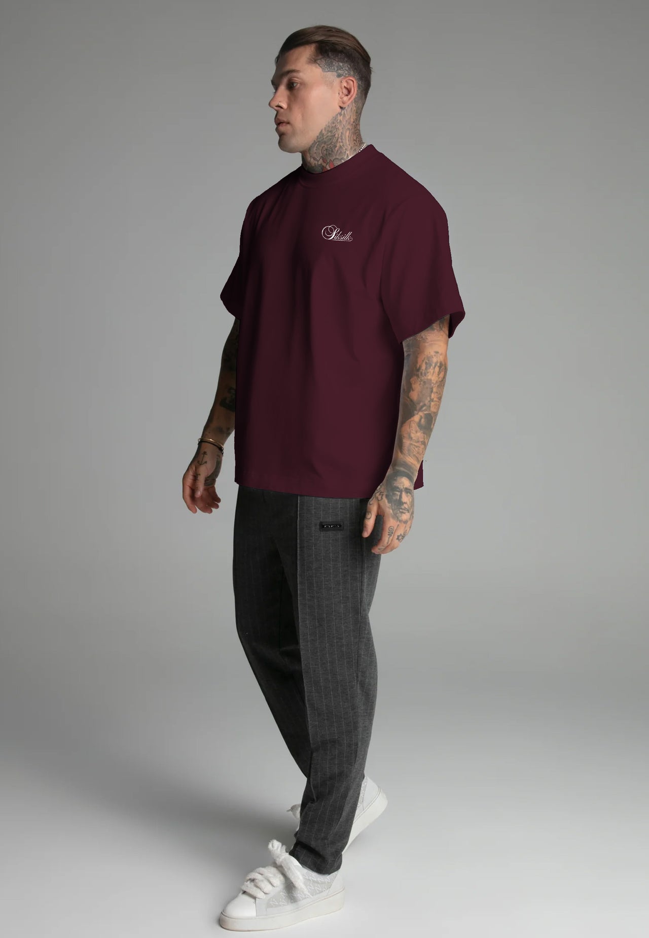 Burgundy Oversized T-Shirt (4)
