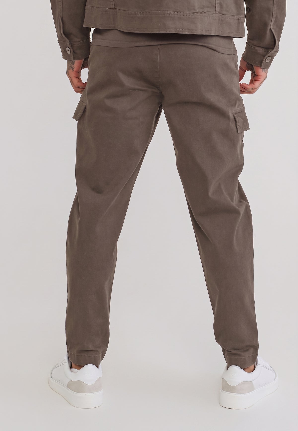 Brown Pleated Chino Pants (4)
