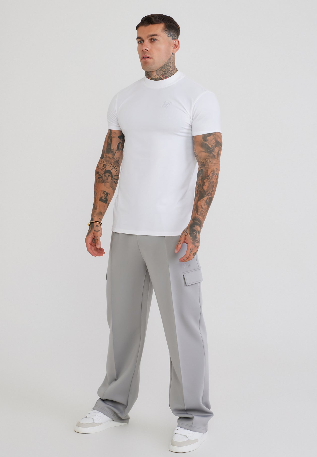 White Muscle Fit T-Shirt (3)