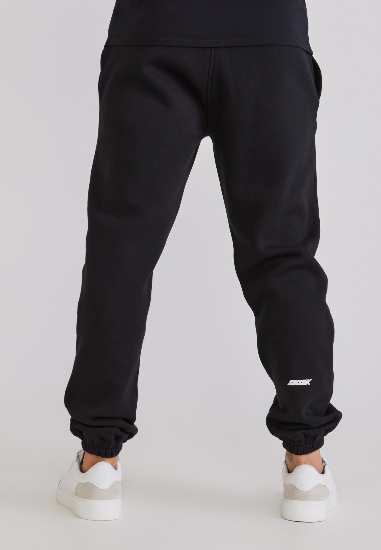 Black Pintuck Joggers (4)