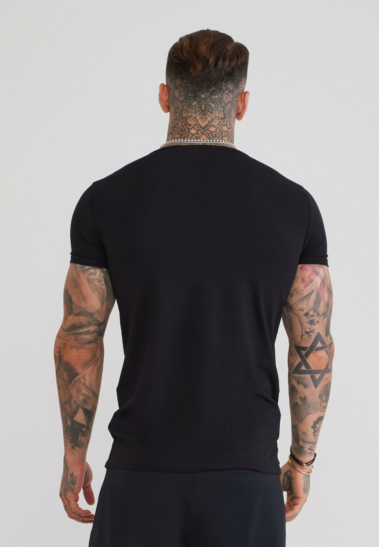 Black Scoop Neck T-Shirt (4)