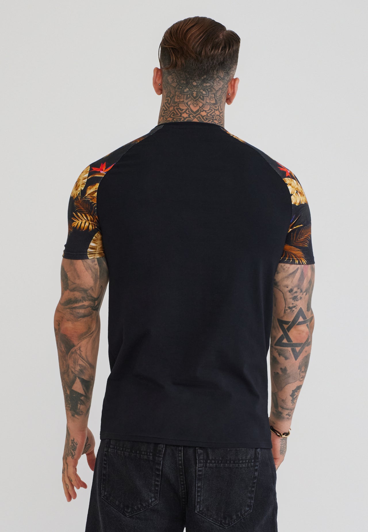 Black Raglan T-Shirt (4)