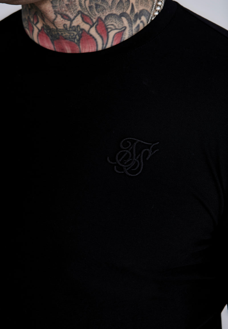 Long Sleeve T-Shirt (1)