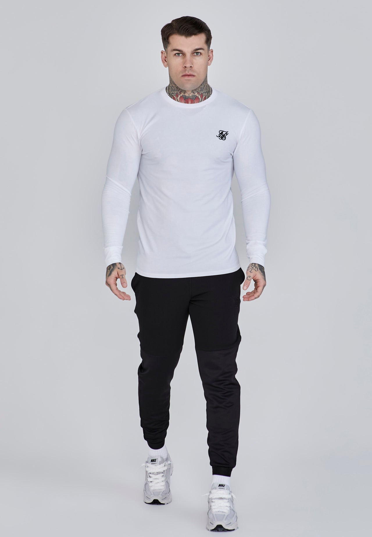 White Essentials Long Sleeve T-Shirt (2)