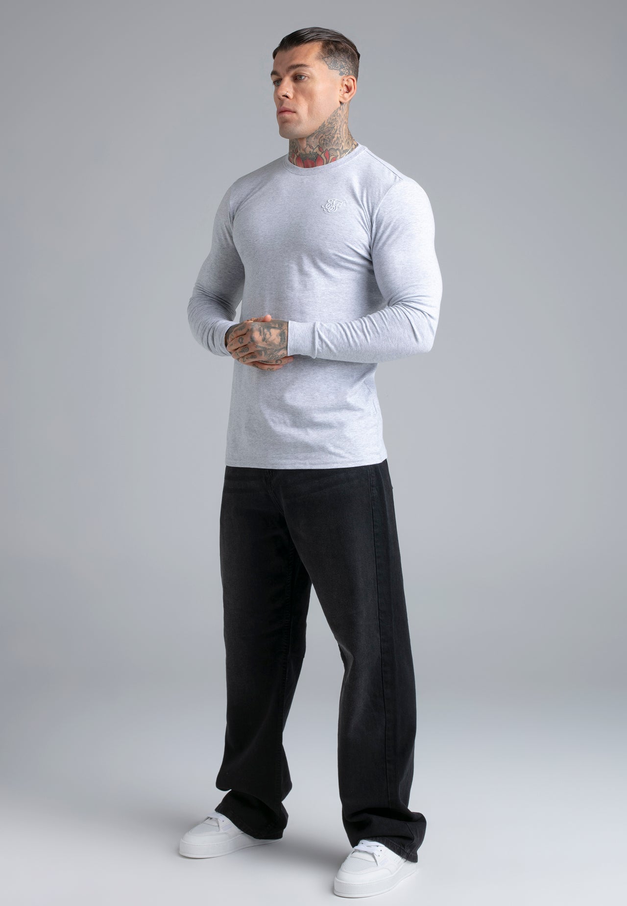 Essentials LS T-Shirt (3)