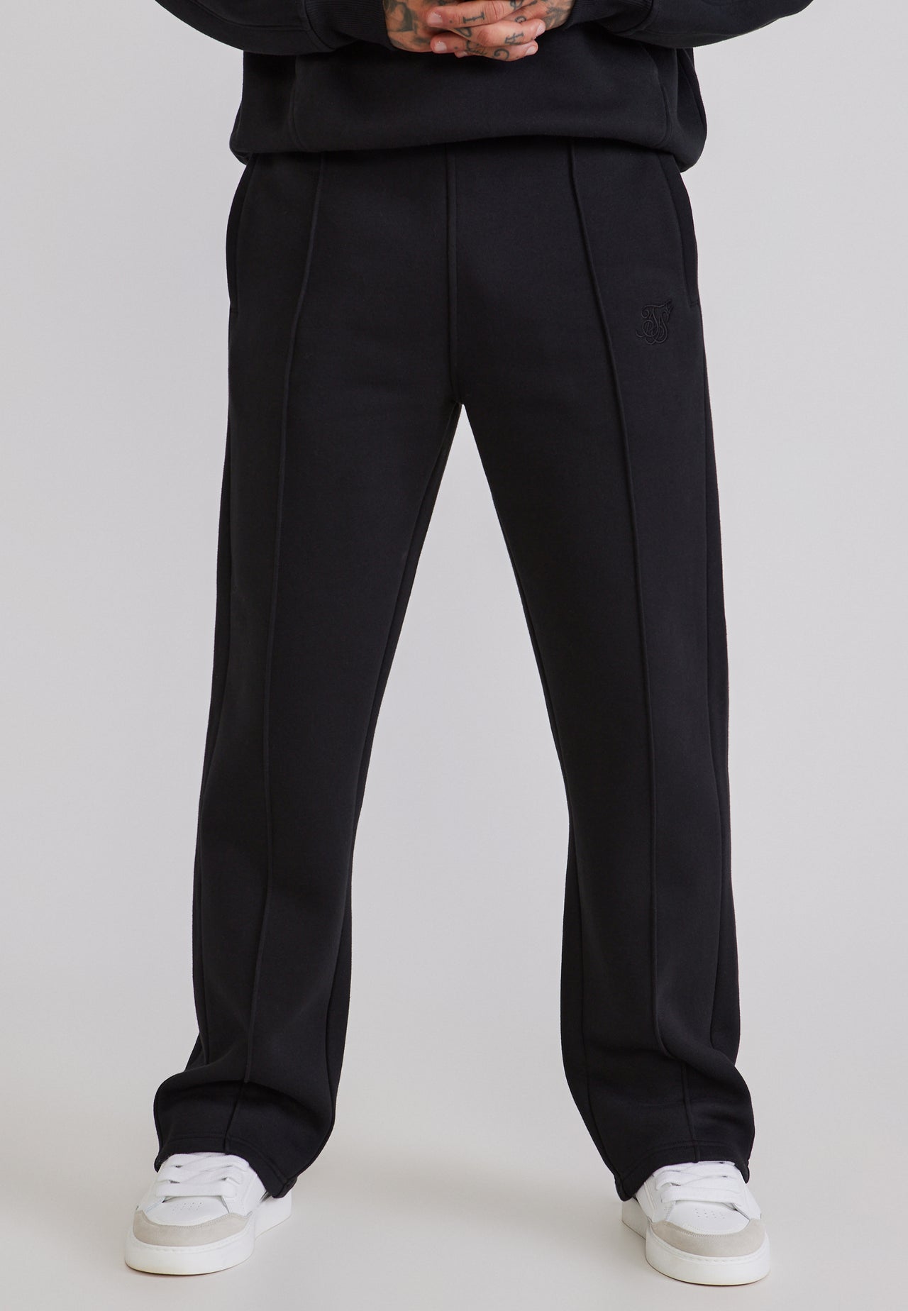 Black Qtr Zip Hoodie and Joggers Set (2)