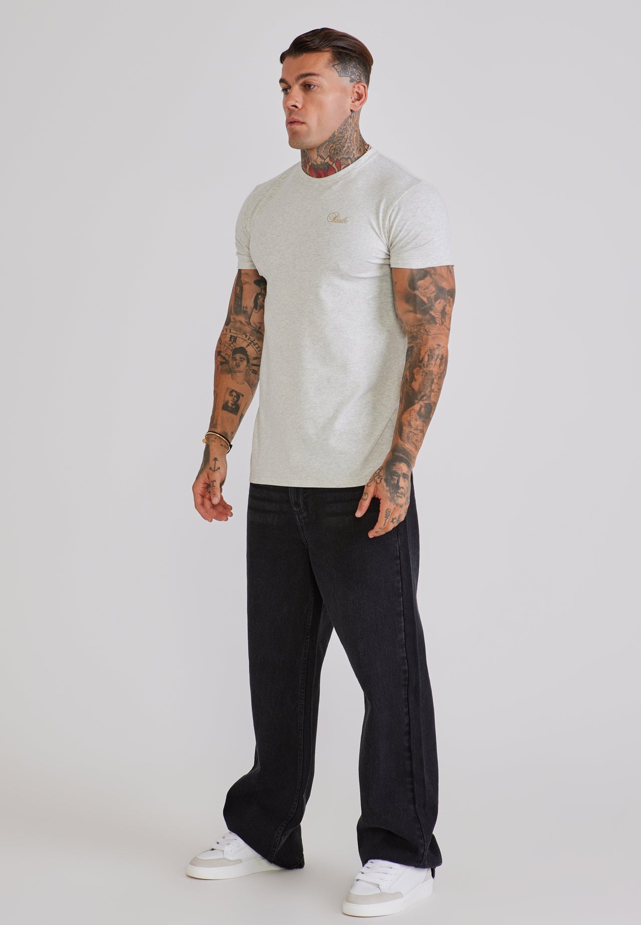 Snow Marl Essentials T-Shirt (3)