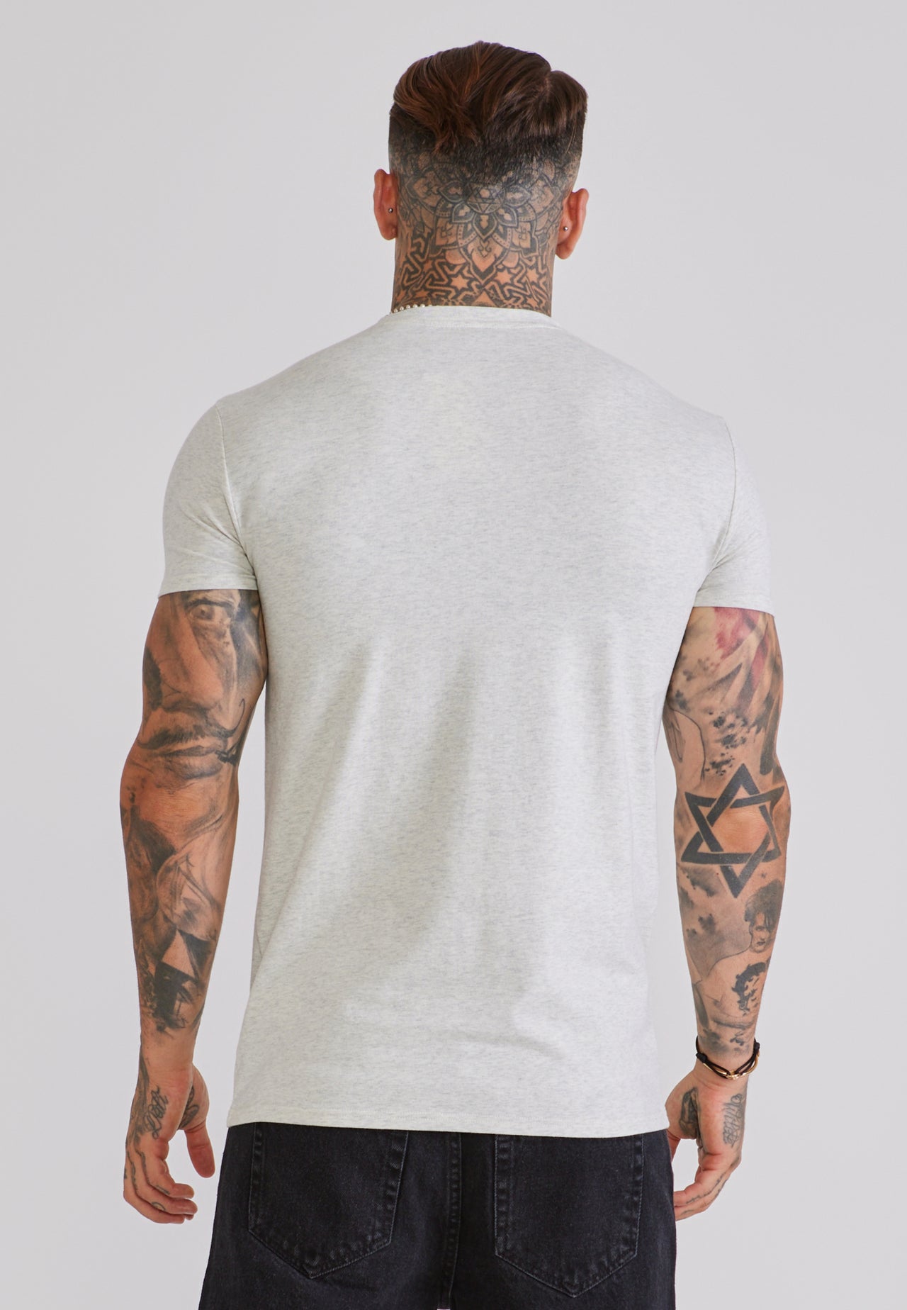 Snow Marl Essentials T-Shirt (4)