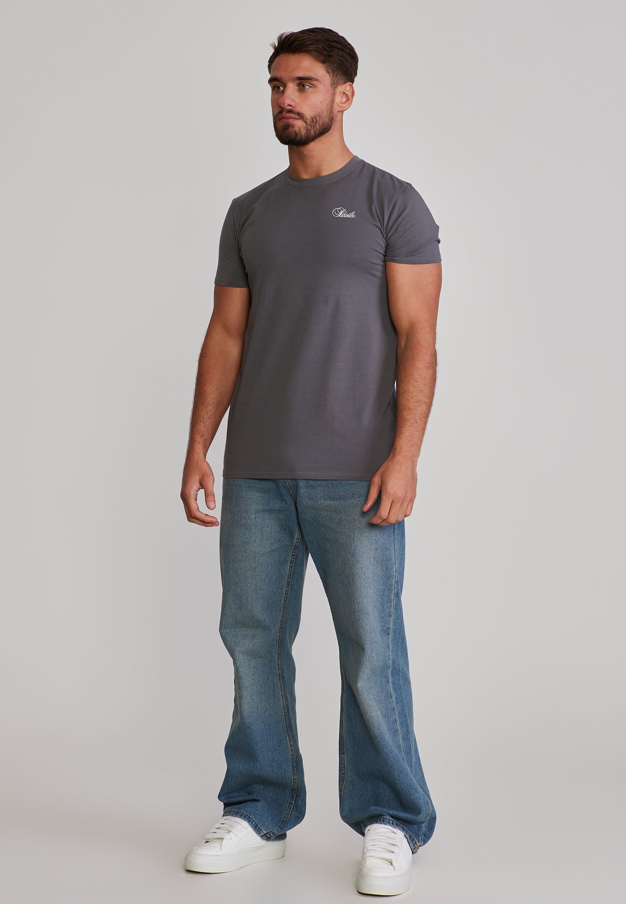Grey Essentials T-Shirt (3)