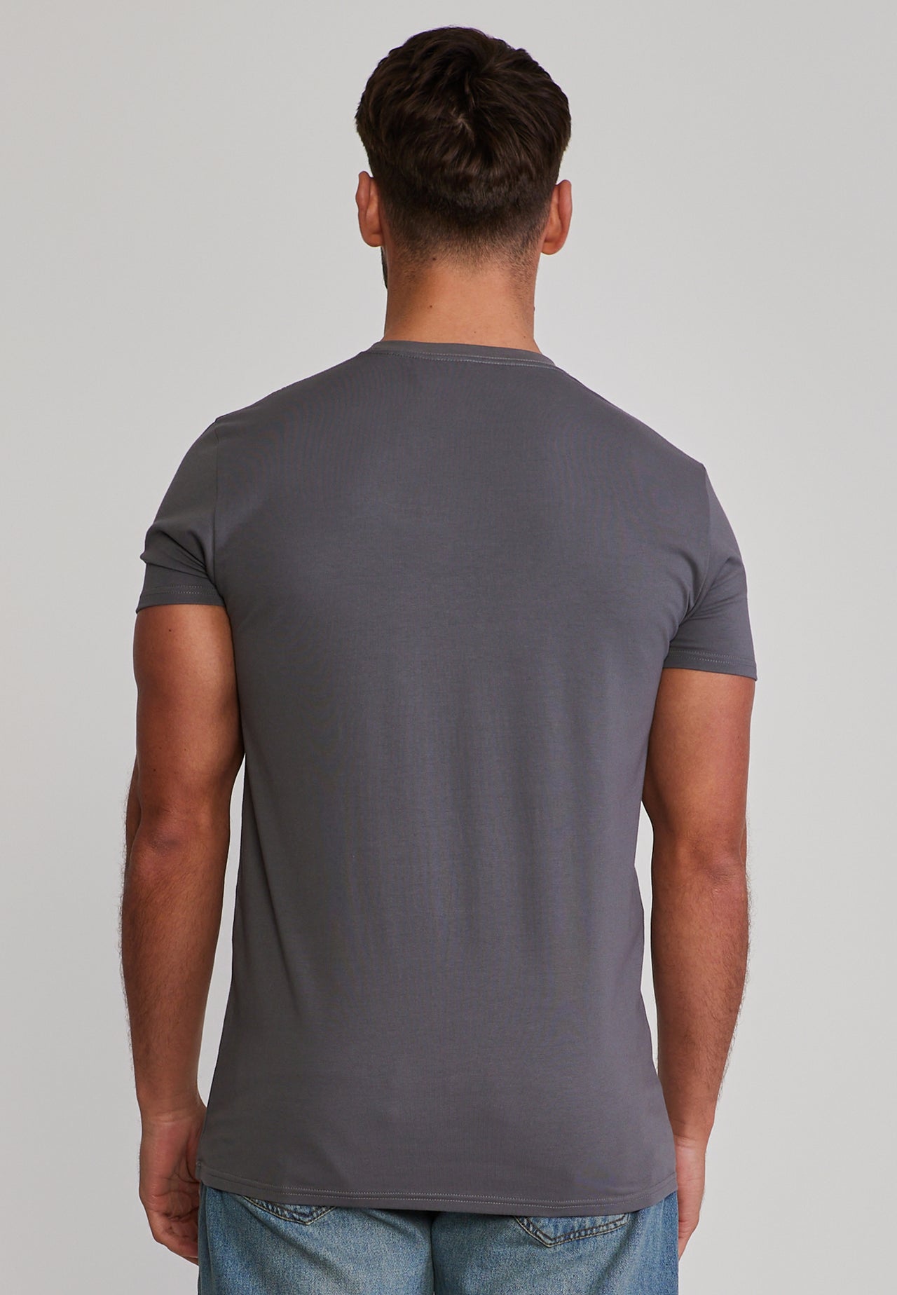 Grey Essentials T-Shirt (4)