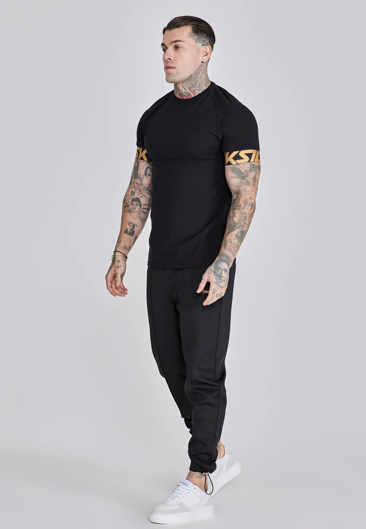 Black Dynamic T-Shirt (2)