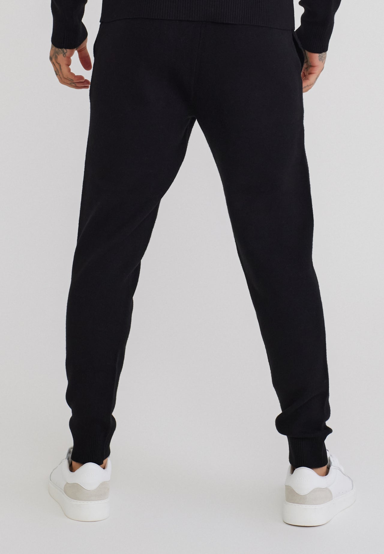 Black Knitted Joggers (4)