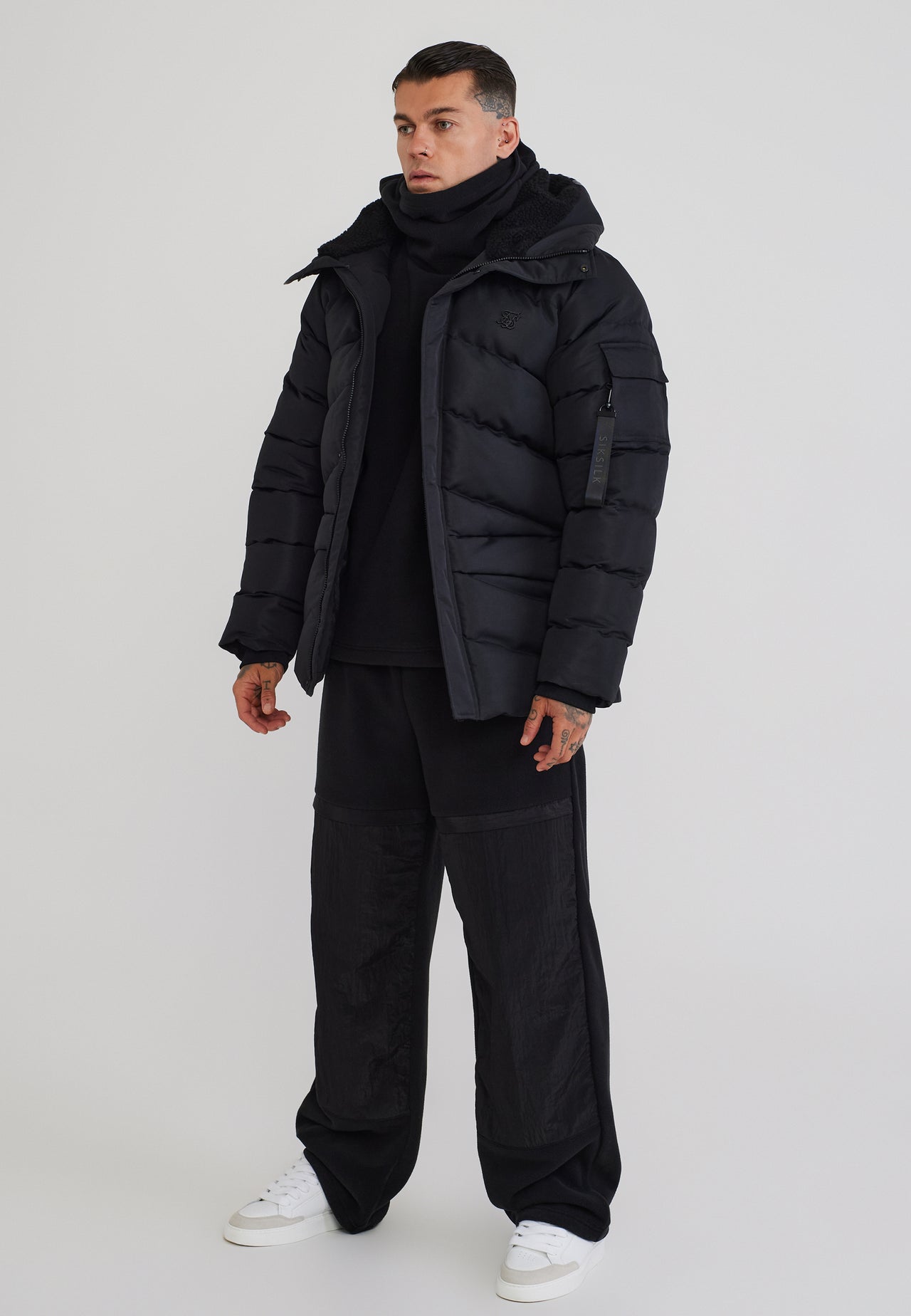 Black Expedition Parka (3)